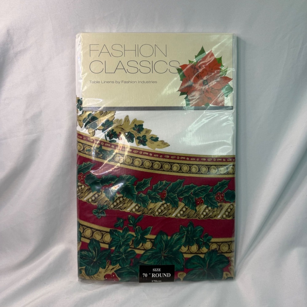 Fashion Classics Windsor Holiday Round Tablecloth 70 Inch Christmas Poinsettia